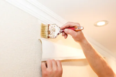 Pose de papier peint à Latronche — revêtements muraux et toiles de verre